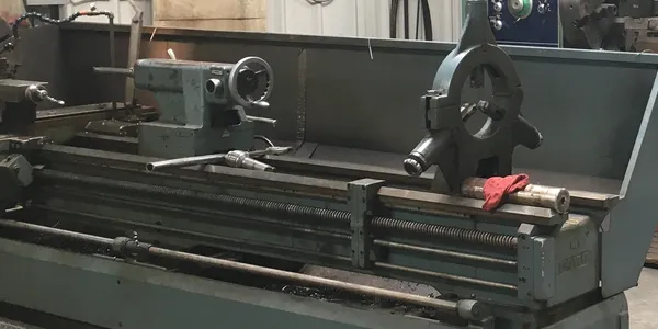 manual lathe in a machine shop in odessa, tx